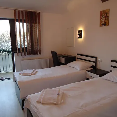 Vendégház Casa Floraly