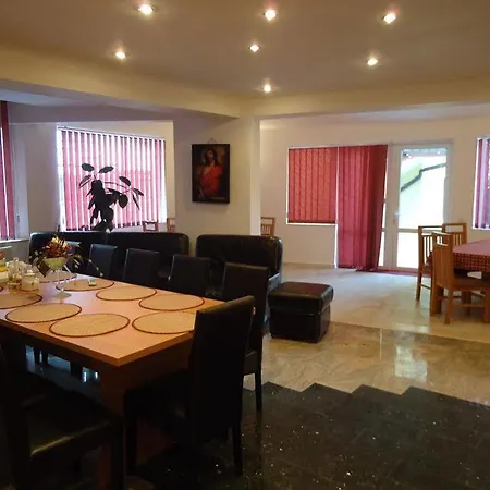 Casa Floraly 3*